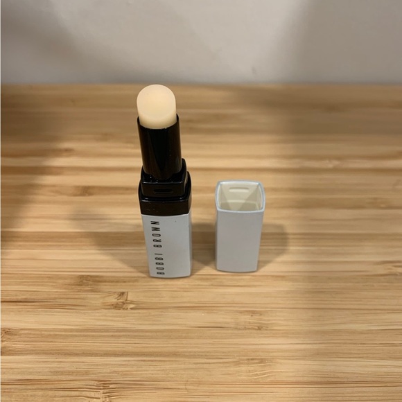 $6🌻 Bobbi Brown Extra Lip Tint in Bare Pink Mini - Picture 1 of 3